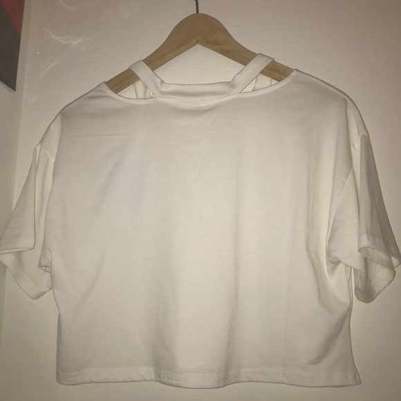 rose embroidered crop top tee - Picture 2 of 2